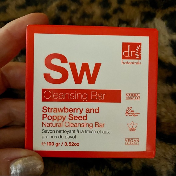 Ipsy four (4) piece beauty bundle - Picture 9 of 9